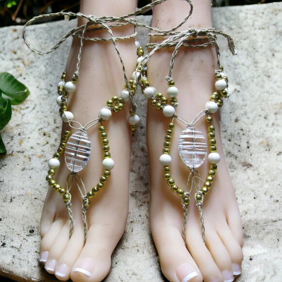 NEW White & Gold Beaded Barefoot Sandals. Handmade bridal foot jewelry. - Picture 4 of 5